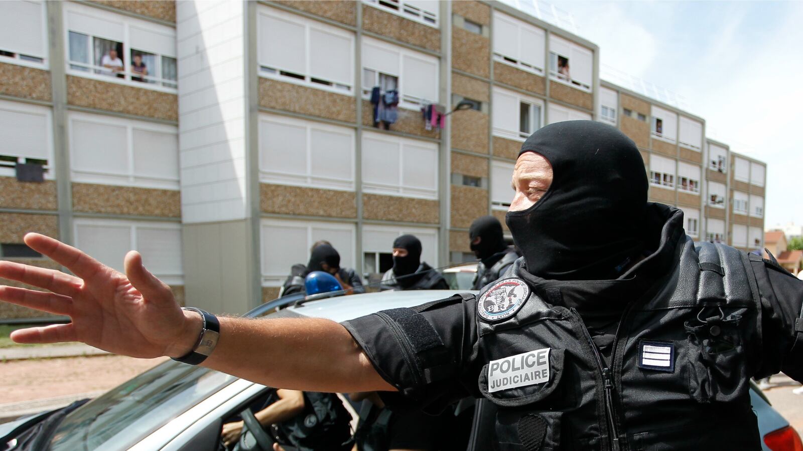 cheats/2015/06/27/cops-let-go-one-france-terror-suspect/150627-france-suspect-cheat_yqibdc