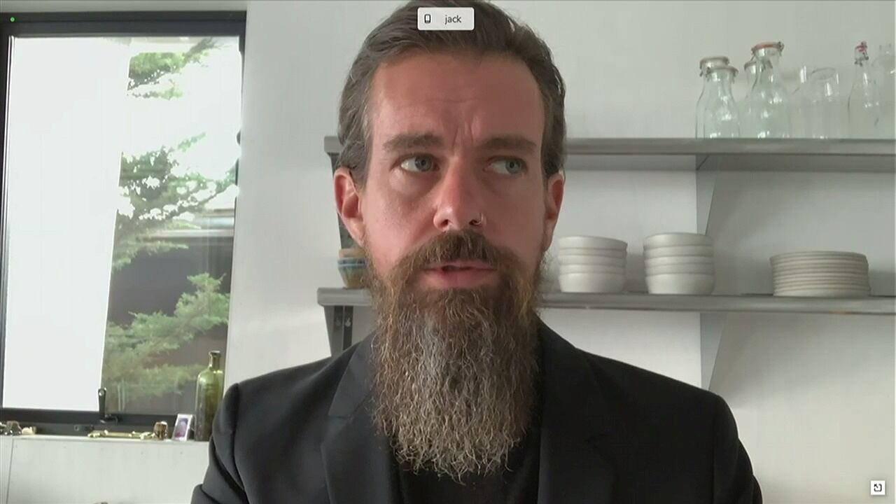 2020-11-17T164936Z_895383513_RC245K902P8A_RTRMADP_3_USA-TECH-SENATE_zsvuop