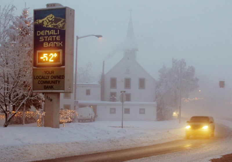 galleries/2010/12/10/america-s-25-coldest-cities/coldest-cities---fairbanks_gqk1wb