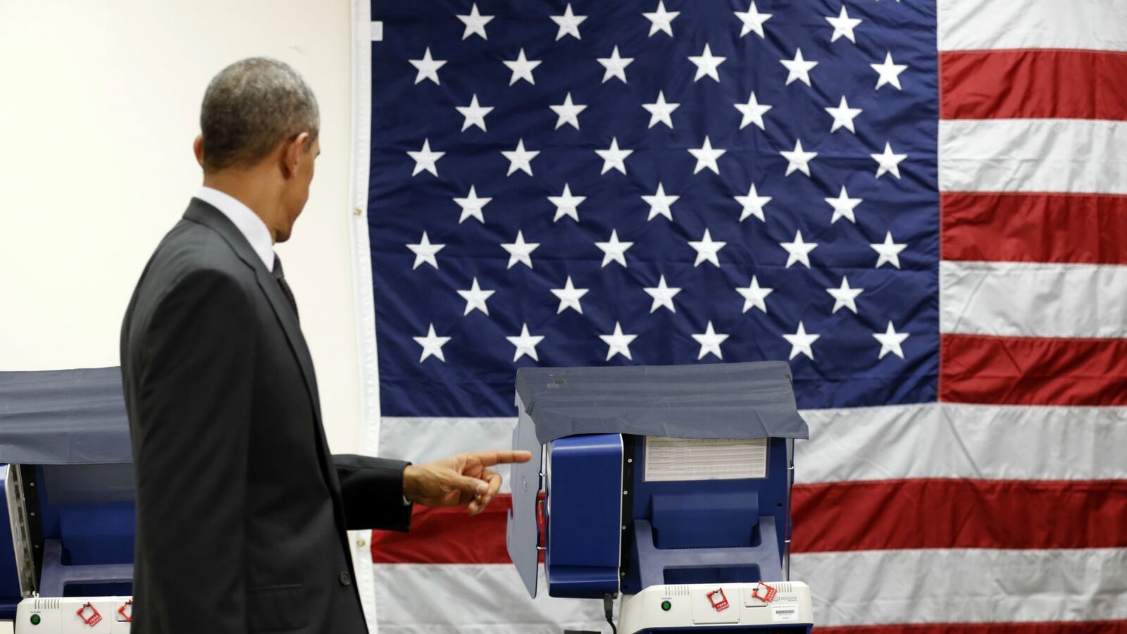 cheats/2014/10/30/dems-rush-to-save-house-incumbents/141030-obama-midterms-cheat_tmopi9