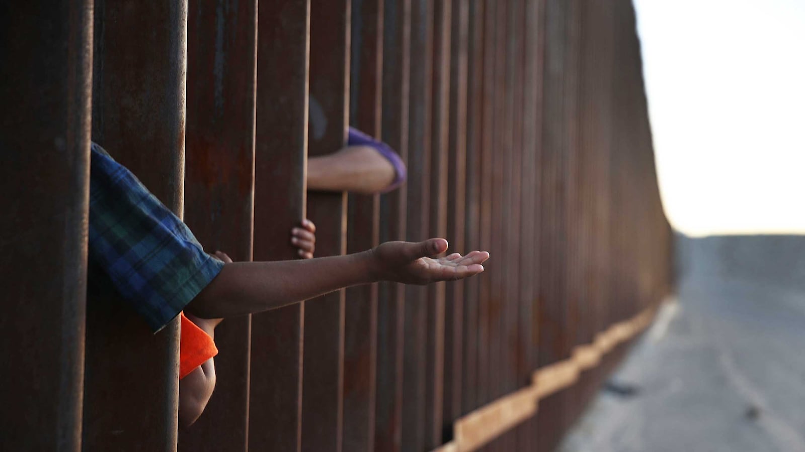 180913-bixby-asylum-deal-hero_jaozgl