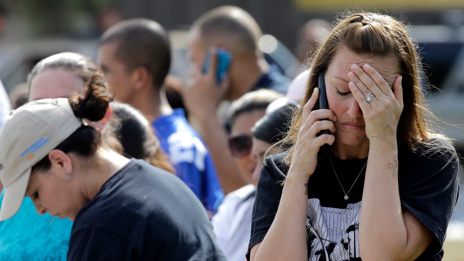 cheats/2013/09/04/death-confirmed-in-houston-school-stabbing/130904-houston-stabbing-cheat_tgdwo7