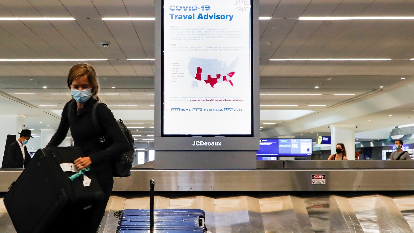 2020-06-29T000000Z_969440229_RC28JH9TCDWH_RTRMADP_3_HEALTH-CORONAVIRUS-USA-NEW-YORK_baxoj5