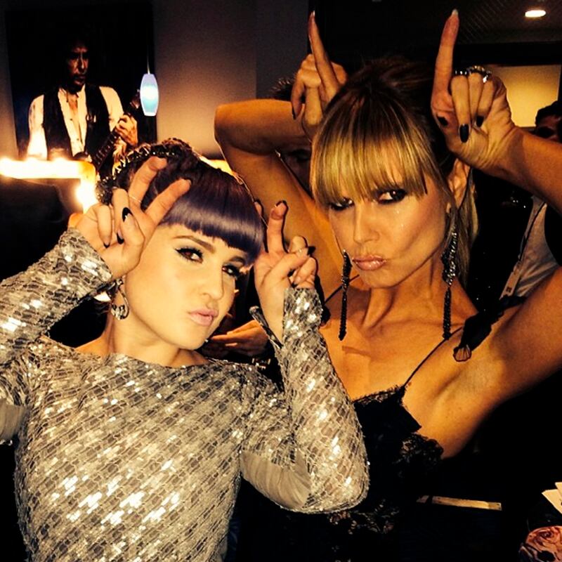 galleries/2013/12/01/from-cara-delevingne-to-kim-kardashian-the-11-best-fashion-instagrams/osbourne_wsjc3c