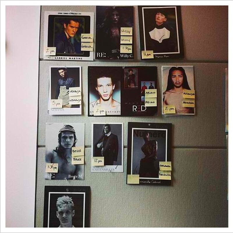 galleries/2013/09/08/14-best-fashion-instagrams/130905-elle-insta_ymd0vk