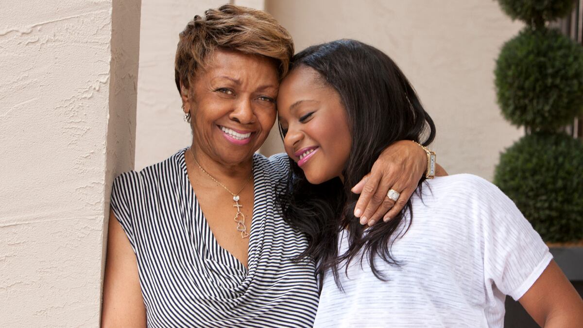 articles/2012/10/24/whitney-s-shadow-hangs-over-painful-intrusive-houstons-reality-show/whitney-houston-family-reality-show-samuels-tease_avrsv8