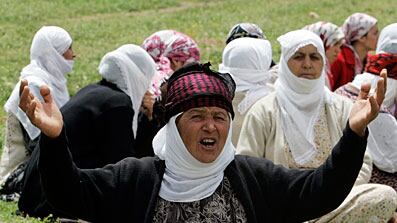 cheats/2009/05/05/turkish-wedding-massacre/turkey-attack_gcqsim