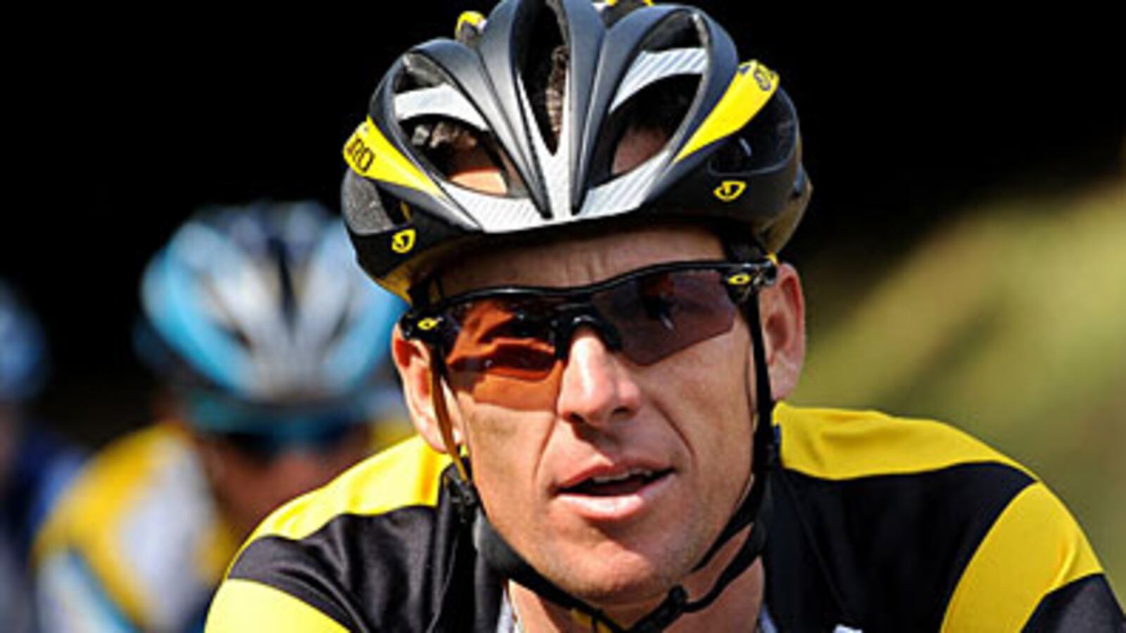 cheats/2009/07/19/lance-loses-control-in-france/lance-armstrong-tour_hhnx45