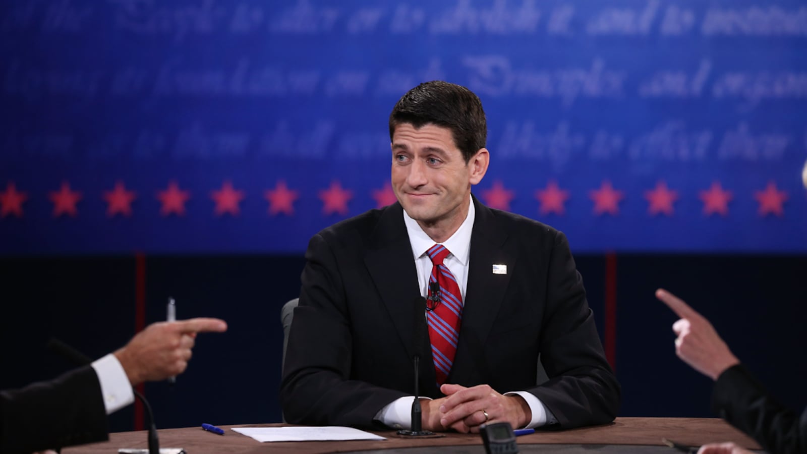 articles/2012/10/11/mark-mckinnon-biden-ryan-battle-to-a-draw/debate-biden-points-raddaz-points-ryan-smiles_eooddp