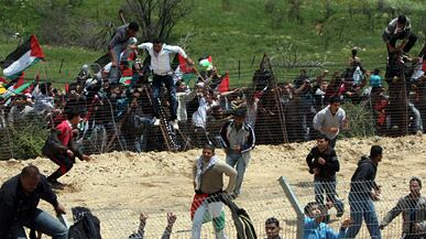 articles/2011/05/15/israel-opens-fire-on-nakba-day-rioters/ephron-israel-riots_180743_xnw2kh