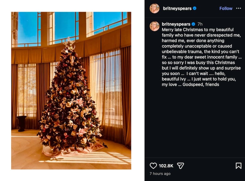 Britney Spears slams her family in belated Instagram festive post.