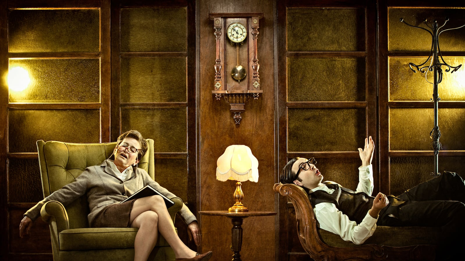 articles/2014/04/04/my-therapist-dumped-me/140402-crocker-therapist-tease_u2b0i4