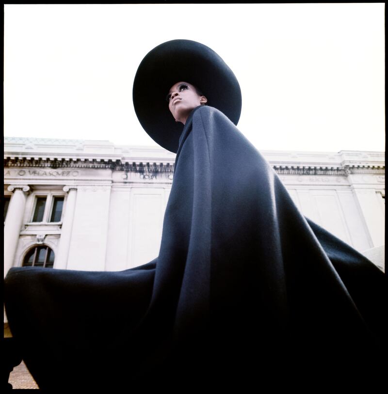 galleries/2014/09/10/beyond-fashion-models-mischief-and-the-amazing-eye-of-gosta-peterson/140908-peterson6_mzsxy7