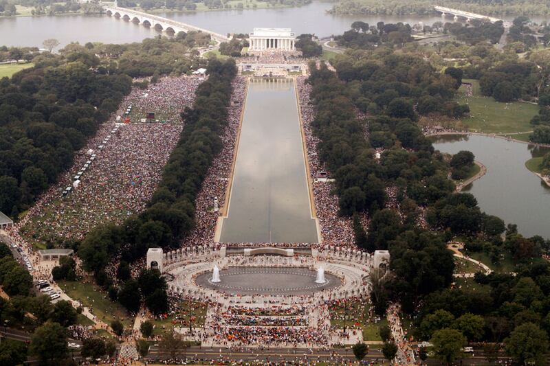 galleries/2010/08/28/glenn-beck-rally/glenn-beck-rally-9_dpzxva