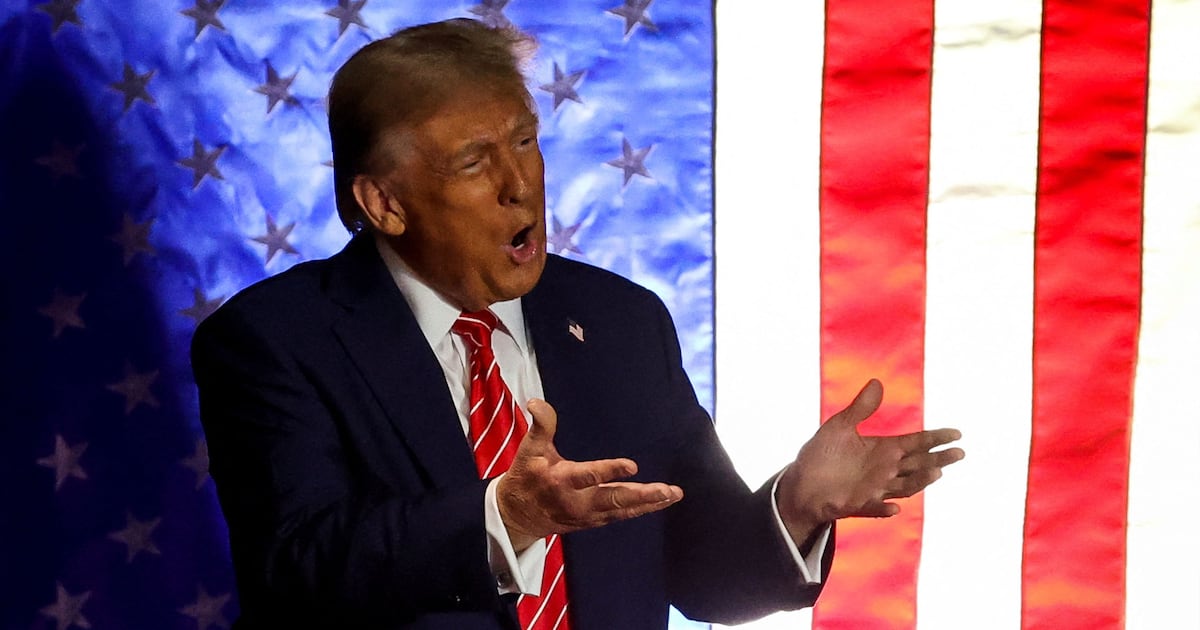 Trump Struggled To Find Albuquerque Rally Venue After Stiffing the City ...