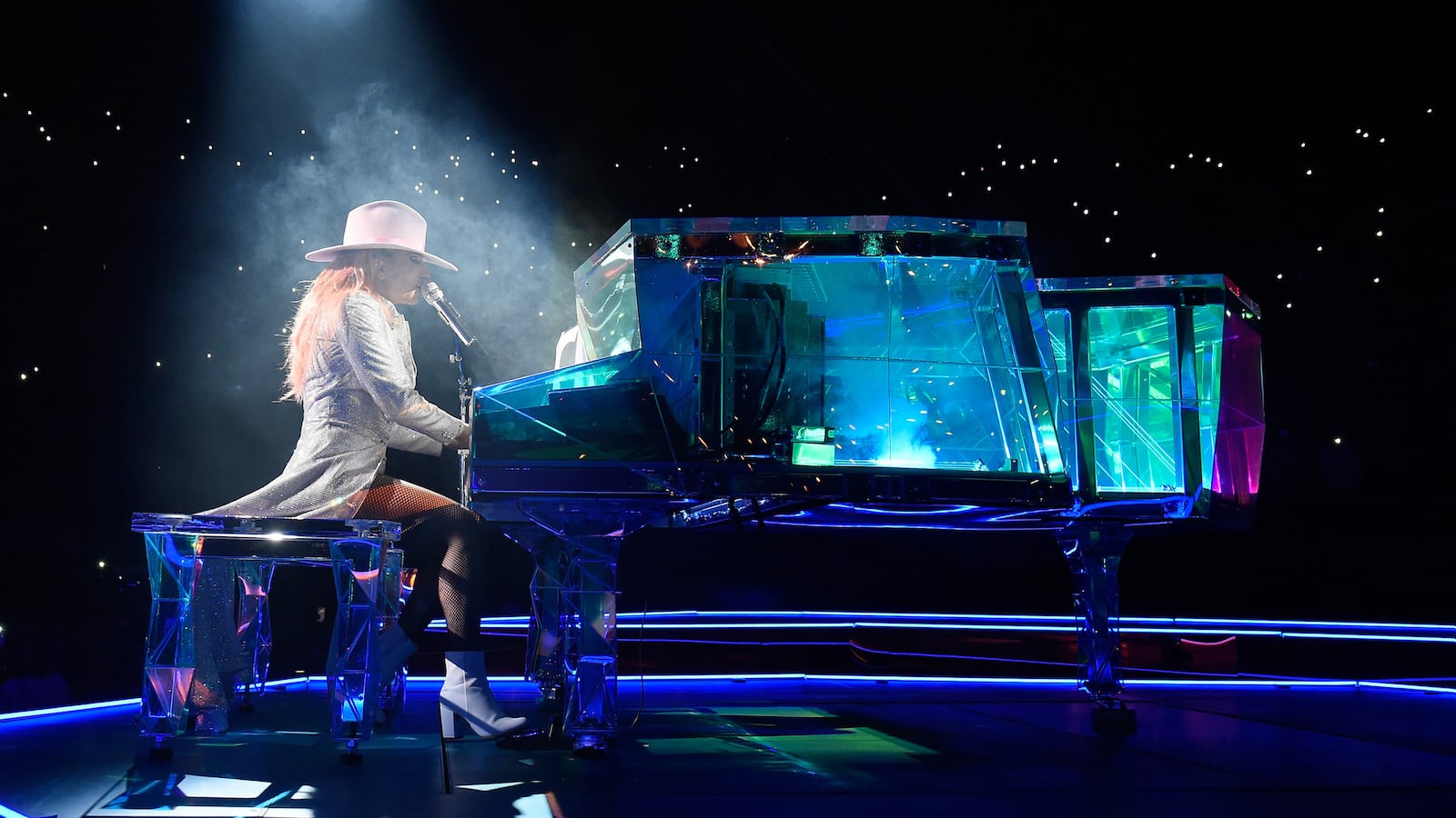 170810-ira-gaga-tease_h9guzs