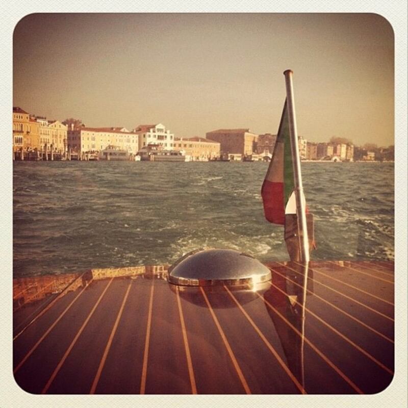 galleries/2013/08/25/dakota-fanning-nicole-richie-more-celebrities-on-boat-vacations-photos/celebs-instagram-boat-fanning_z1ruig