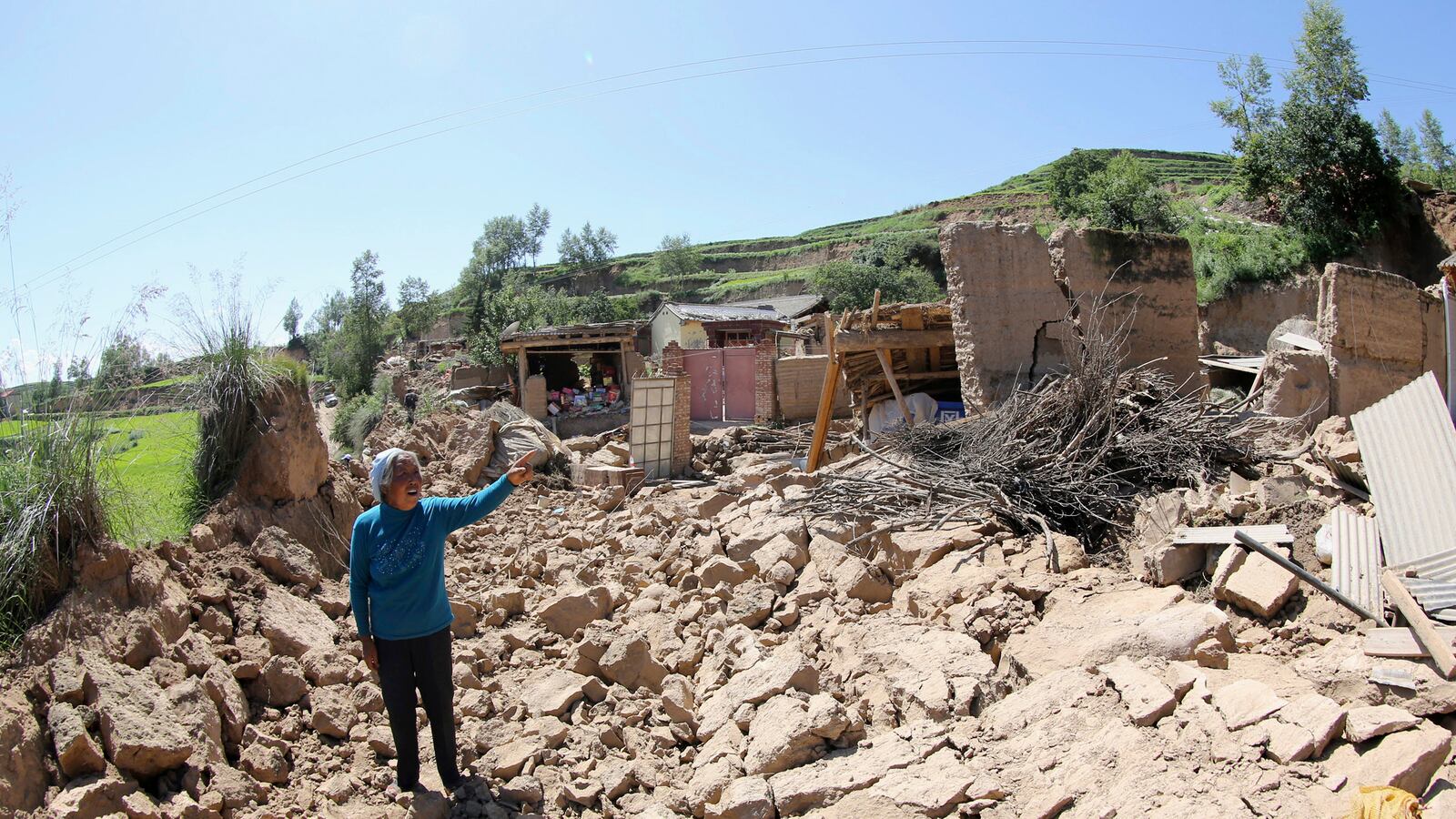 cheats/2013/07/22/twin-chinese-quakes-kills-dozens/130722-china-earthquake-cheat_vl4qkx