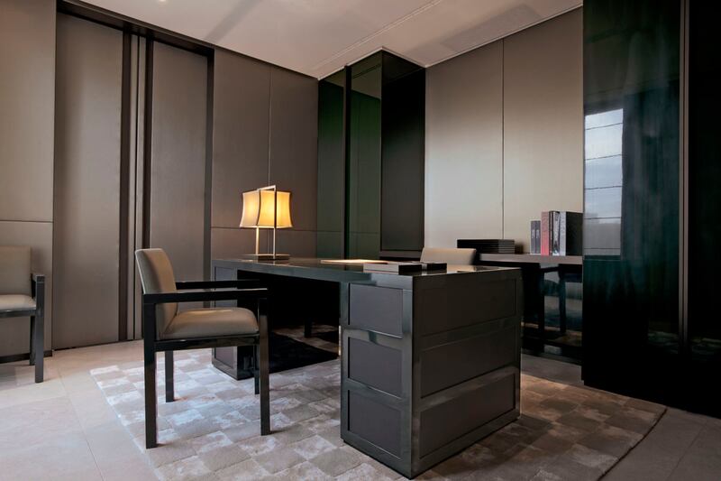 galleries/2011/11/12/armani-hotel-milano-opening-jessica-alba-more-stars-photos/armani-hotel-milan-inerior_sybo61