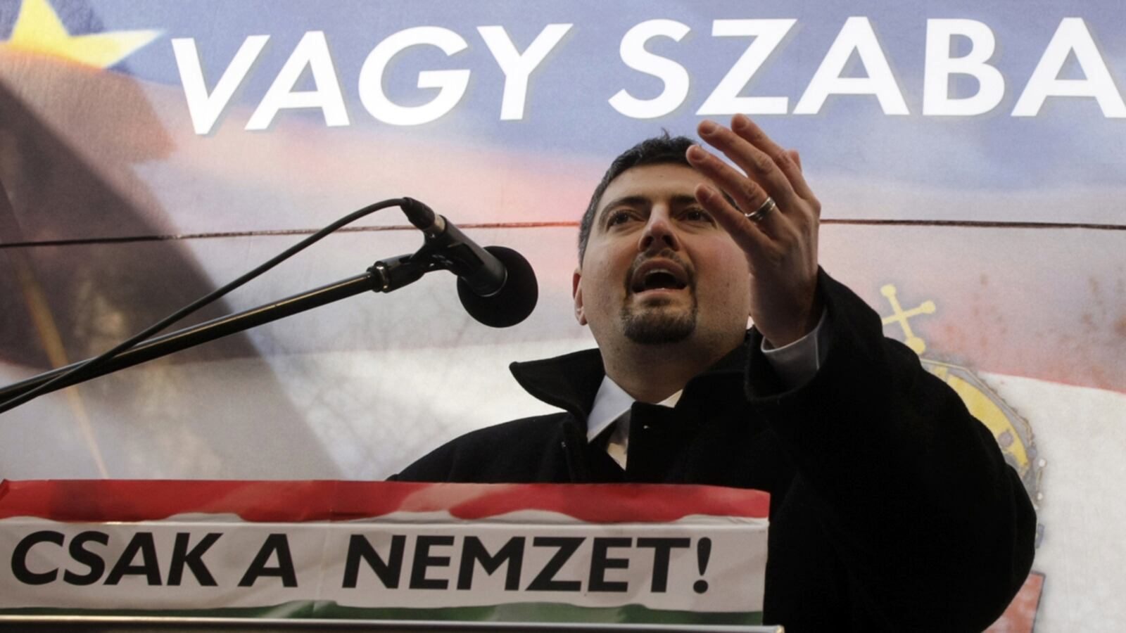 cheats/2012/08/15/hungarian-anti-semite-leader-jewish/csanad-szegedi-cheat_qr5dgs