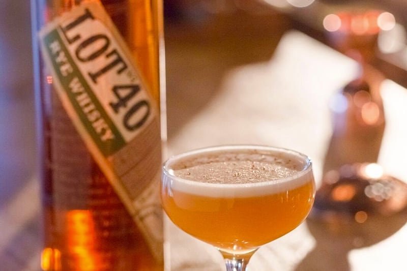 articles/2017/04/20/a-peek-inside-the-historic-lot-40-distillery/170417-9-tease_hgtaks