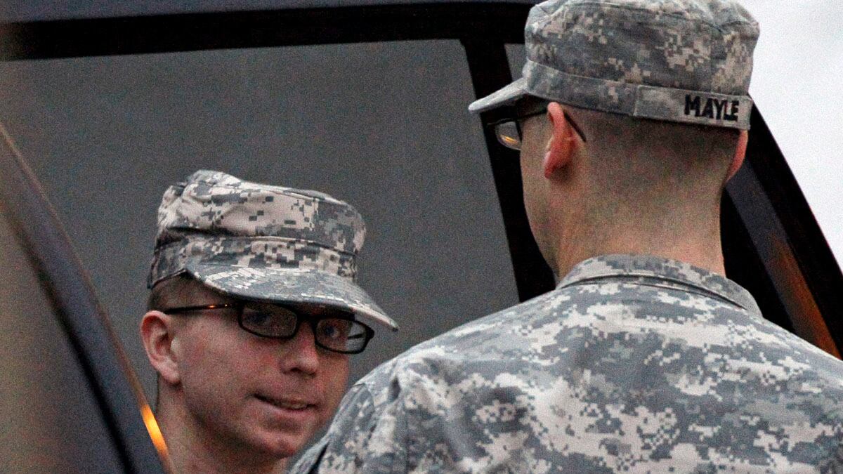 cheats/2011/12/21/manning-defense-calls-two-witnesses/bradley-manning-2-defense-witness-cs_nv98o8