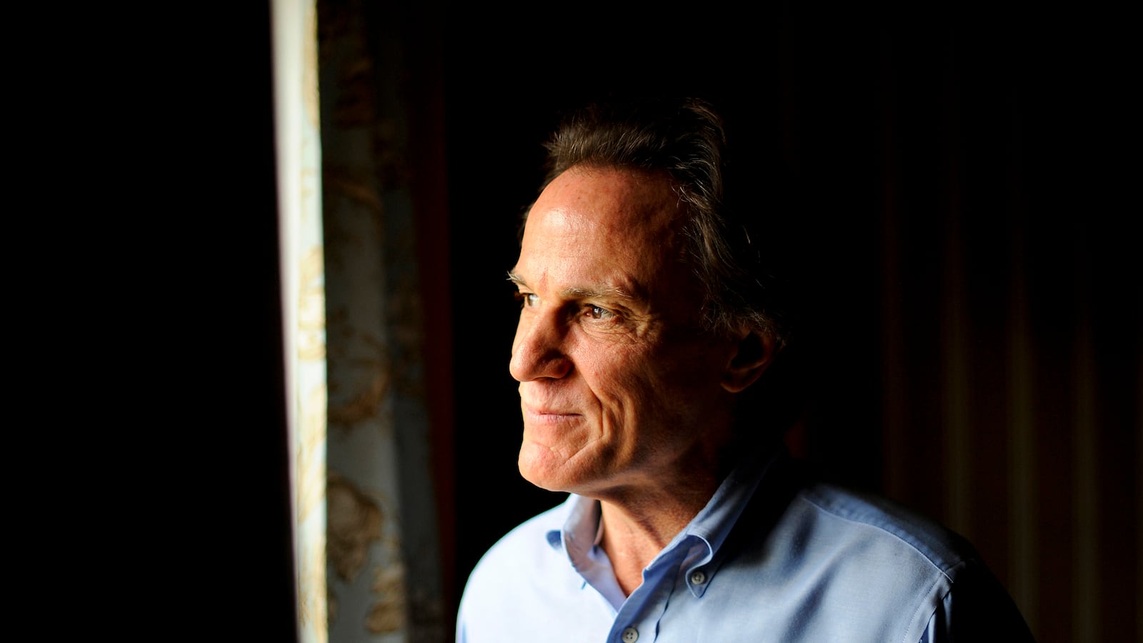 articles/2014/08/03/frank-schaeffer-the-atheist-who-believes-in-god/140801-Tabor-athiest-son-tease_vqxkkz