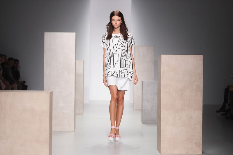 articles/2013/09/14/zoe-jordan-s-skater-style/zoe-jordan1_i7eqau