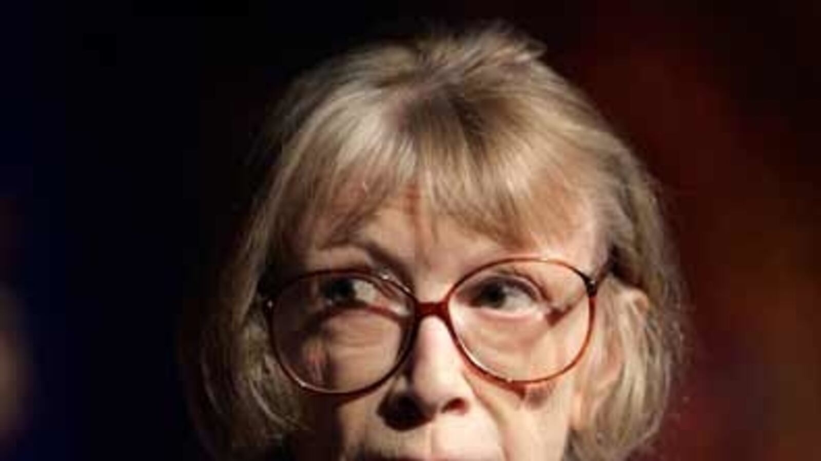 cheats/2010/11/12/joan-didion-plans-new-memoir/joan-didion_mvoabm