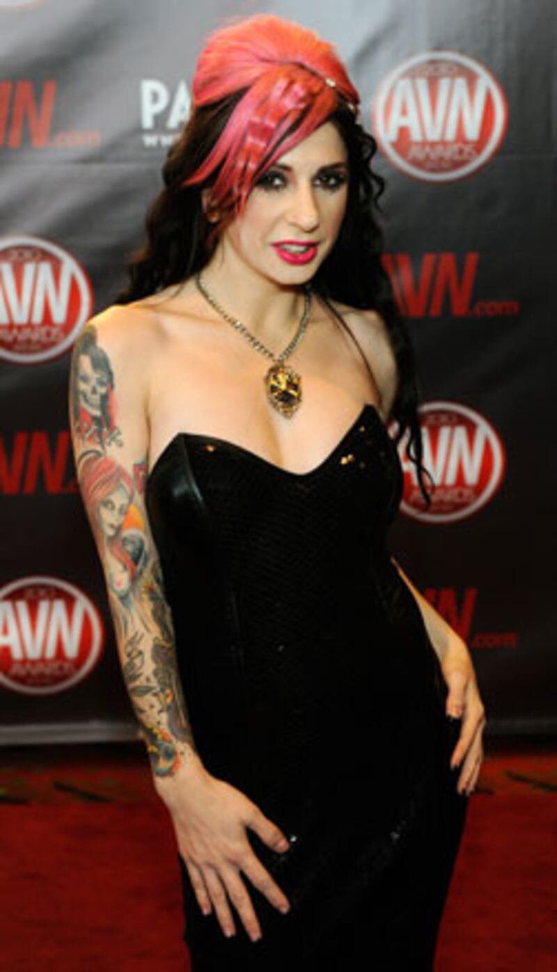 galleries/2011/01/21/porn-stars-on-twitter/abowitz-porn-twitter---joanna-angel_tukdnj