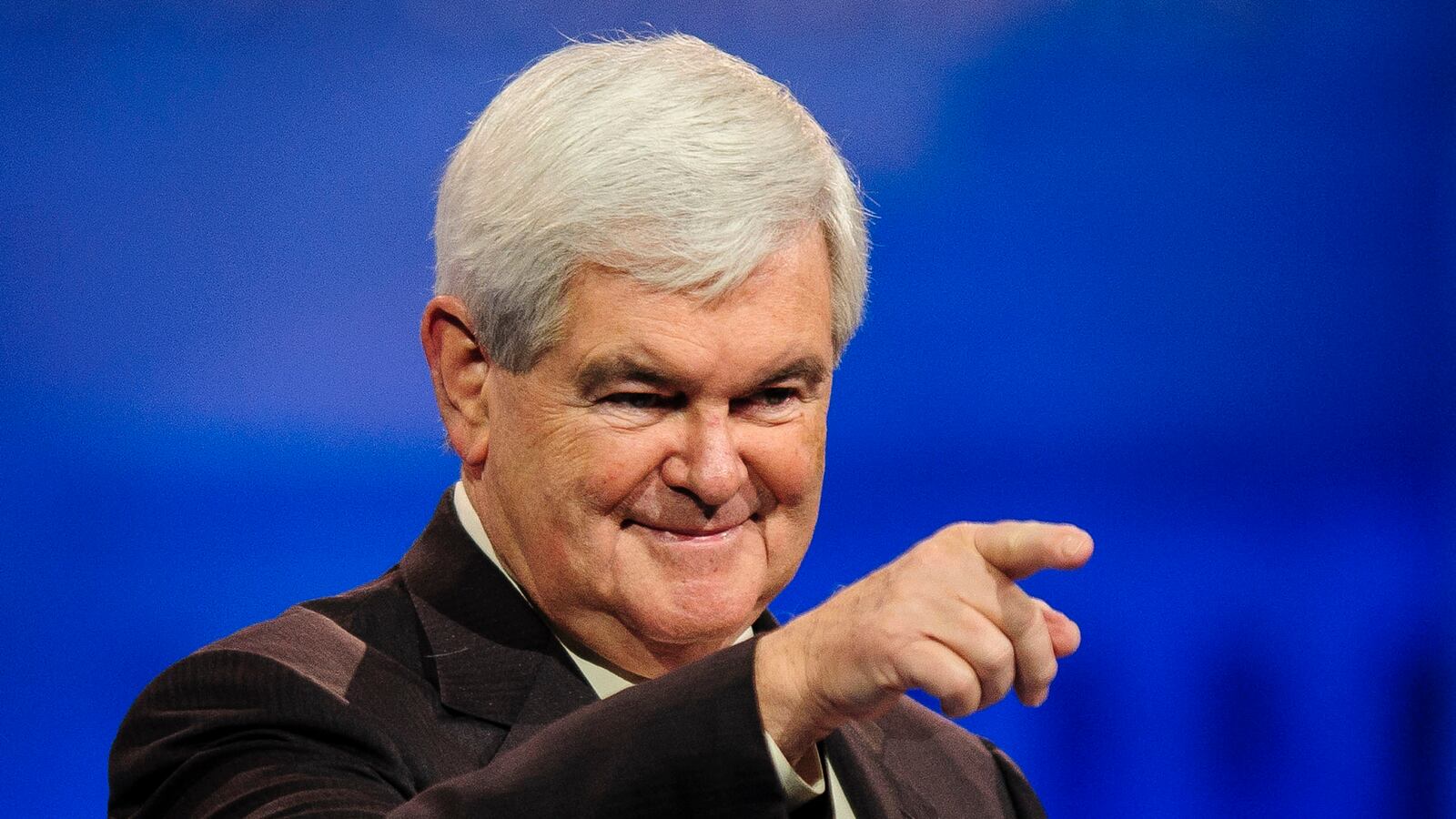 articles/2014/05/18/fringe-factor-gay-people-need-to-be-more-tolerant/140516-dickson-fringe-tease_eouc3f