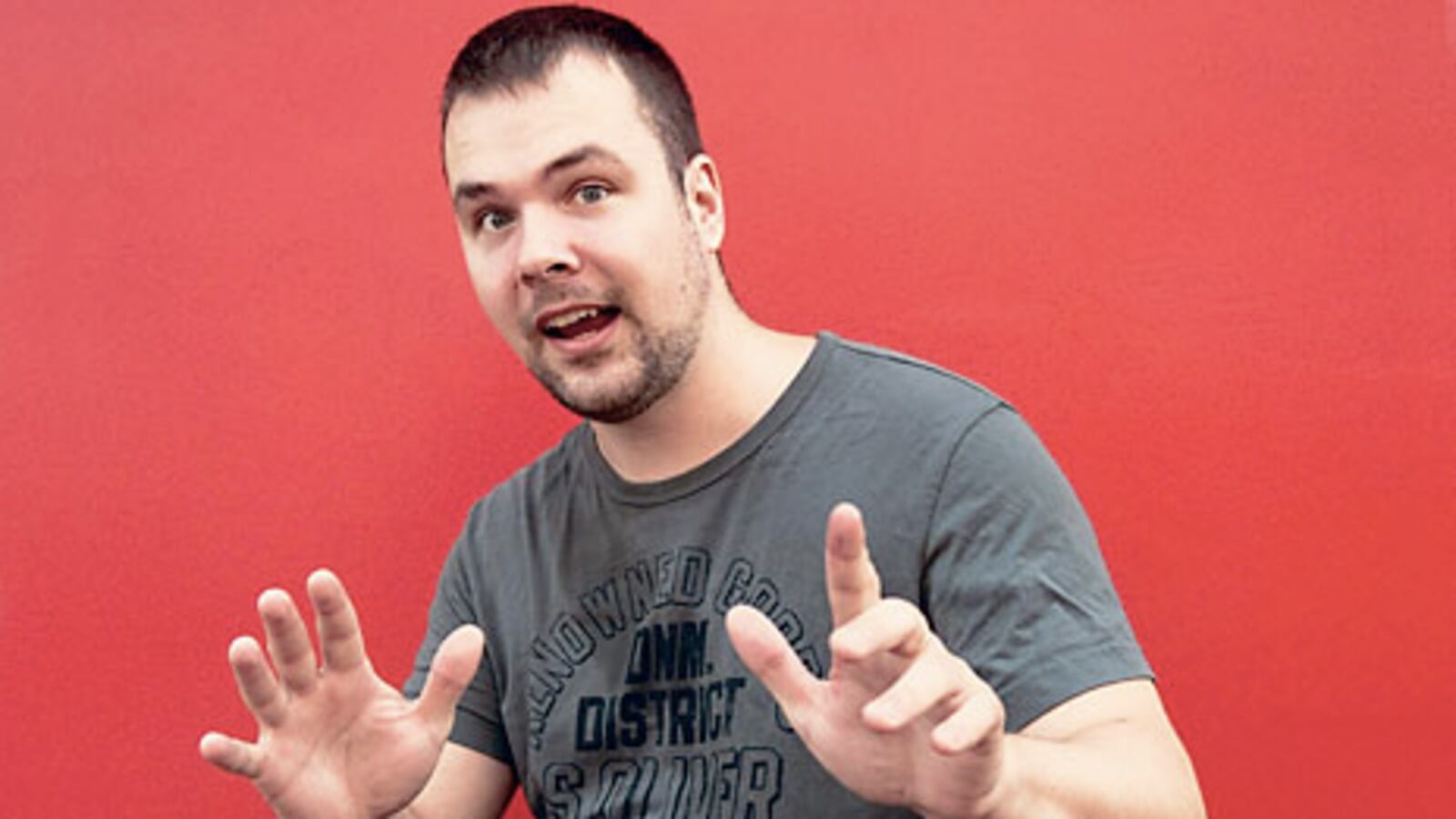 articles/2013/04/19/meet-the-stalinist-putin-loving-american-expat-taking-over-russia-s-radio-waves/meet-the-stalinist-putin-loving-american-expat-taking-over-russia-s-radio-waves-image_e8h0ho