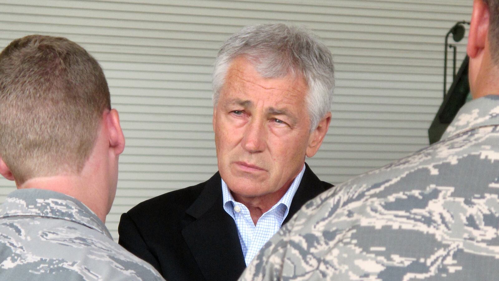 articles/2013/08/10/sequester-furloughs-force-government-workers-to-change-financial-and-career-plans/130809-defense-dep-green-tease_bwdp49