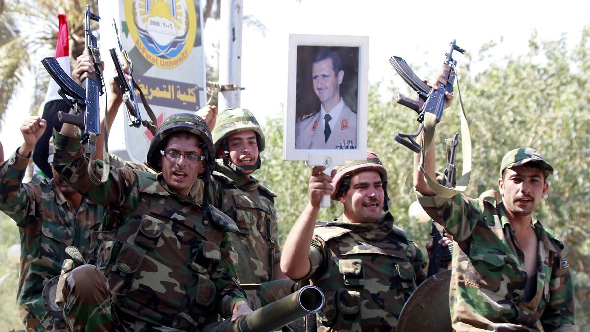 cheats/2012/02/01/syrian-defector-describes-atrocities/syrian-soldiers-cheat_smcu92