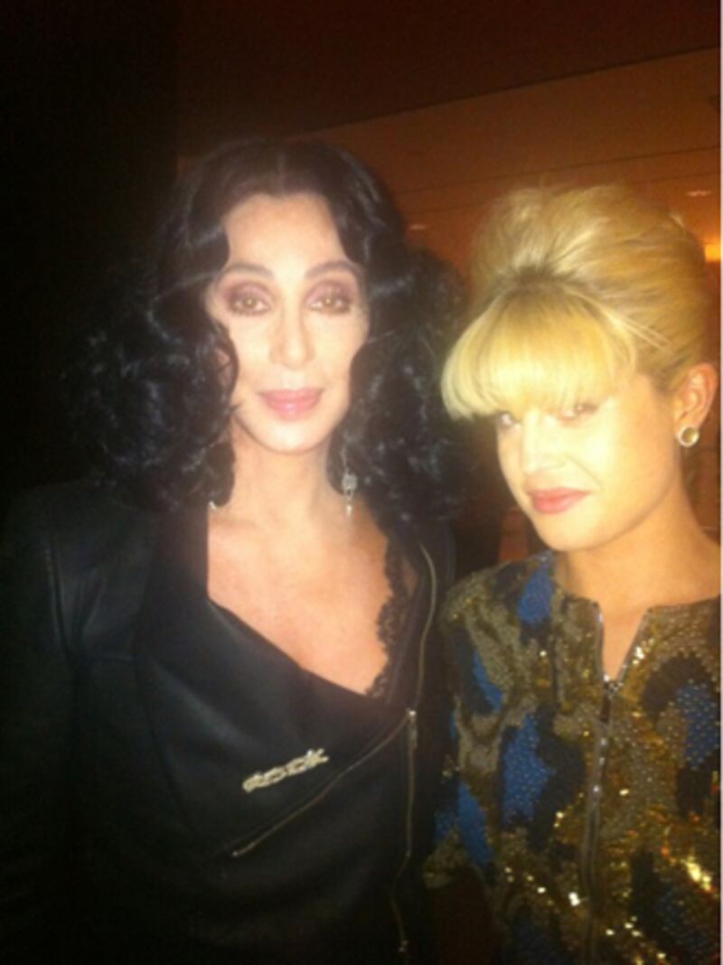 galleries/2010/11/11/celebrity-twit-pics/twitpi1111---kelly-osbourne_kjzlnv