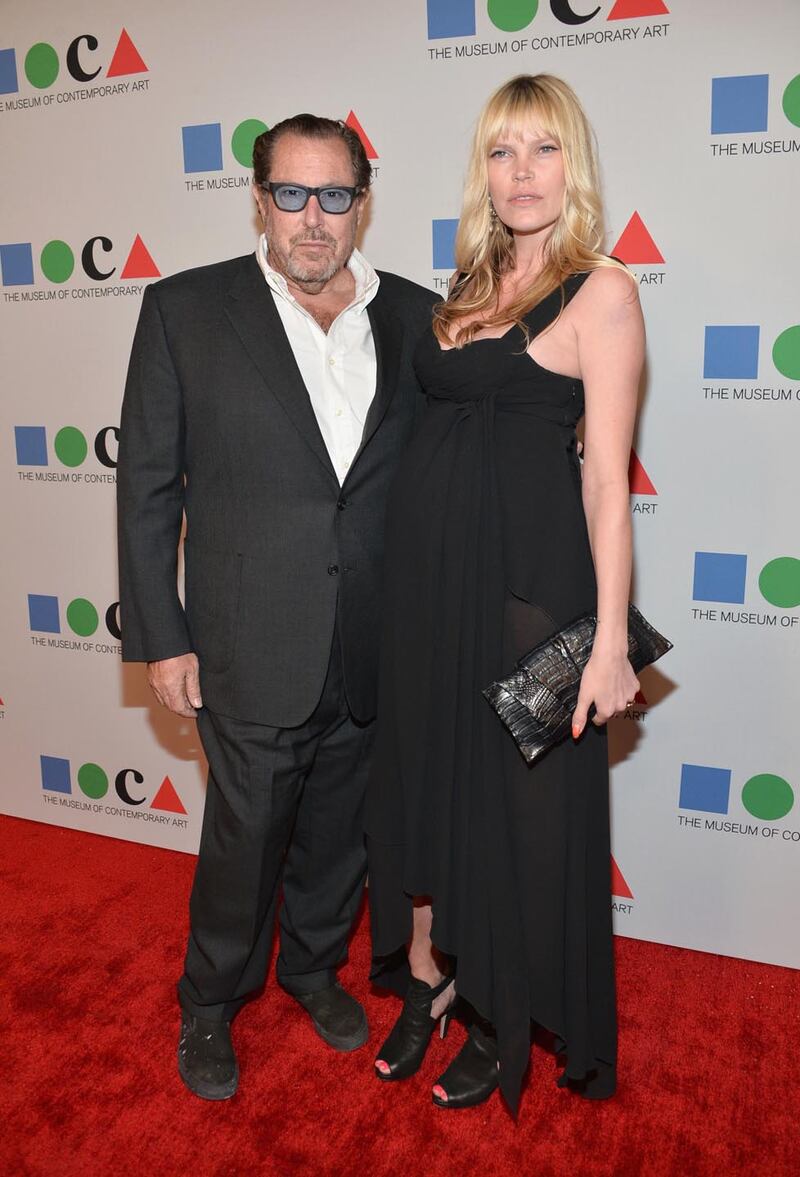 galleries/2013/04/21/moca-gala-red-carpet-for-urs-fischer-photos/moca-urs-fischer-opening-party-schnabel_qlamz8