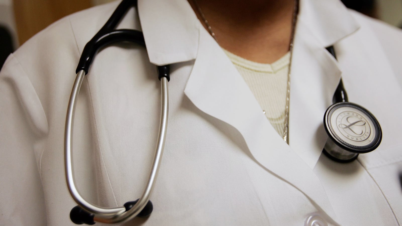 122320-healthcare-worker-cheat_nfxpe1