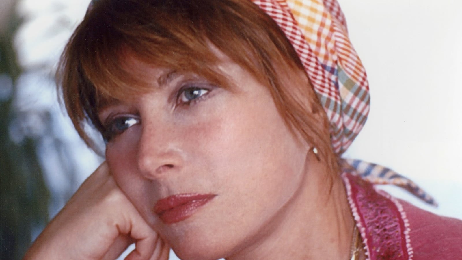 articles/2014/07/23/the-unsinkable-lee-grant-sets-the-record-straight/140721-oconnor-grant-tease_ktv0l8