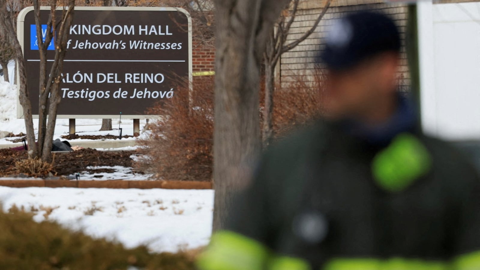 2022-12-25T193612Z_778708989_RC26DY91JEOE_RTRMADP_3_COLORADO-SHOOTING_p6v6yi