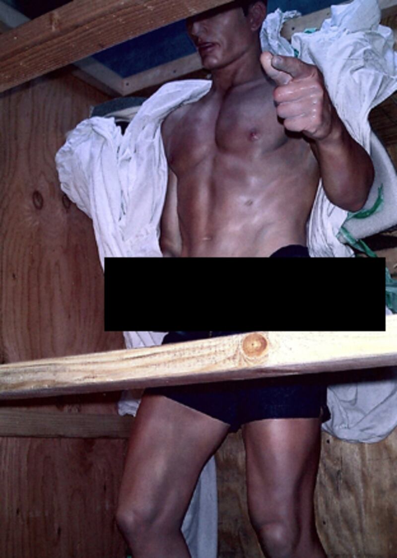 galleries/2010/11/04/prince-jefri-s-statues/jefri-2_uh4pdx