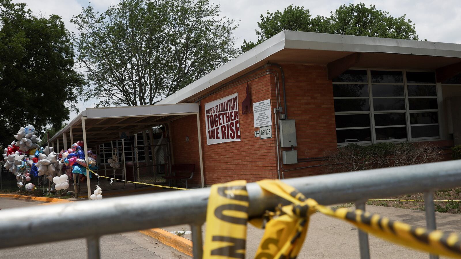 UvaldeShootingSchoolReuters_amt0fs