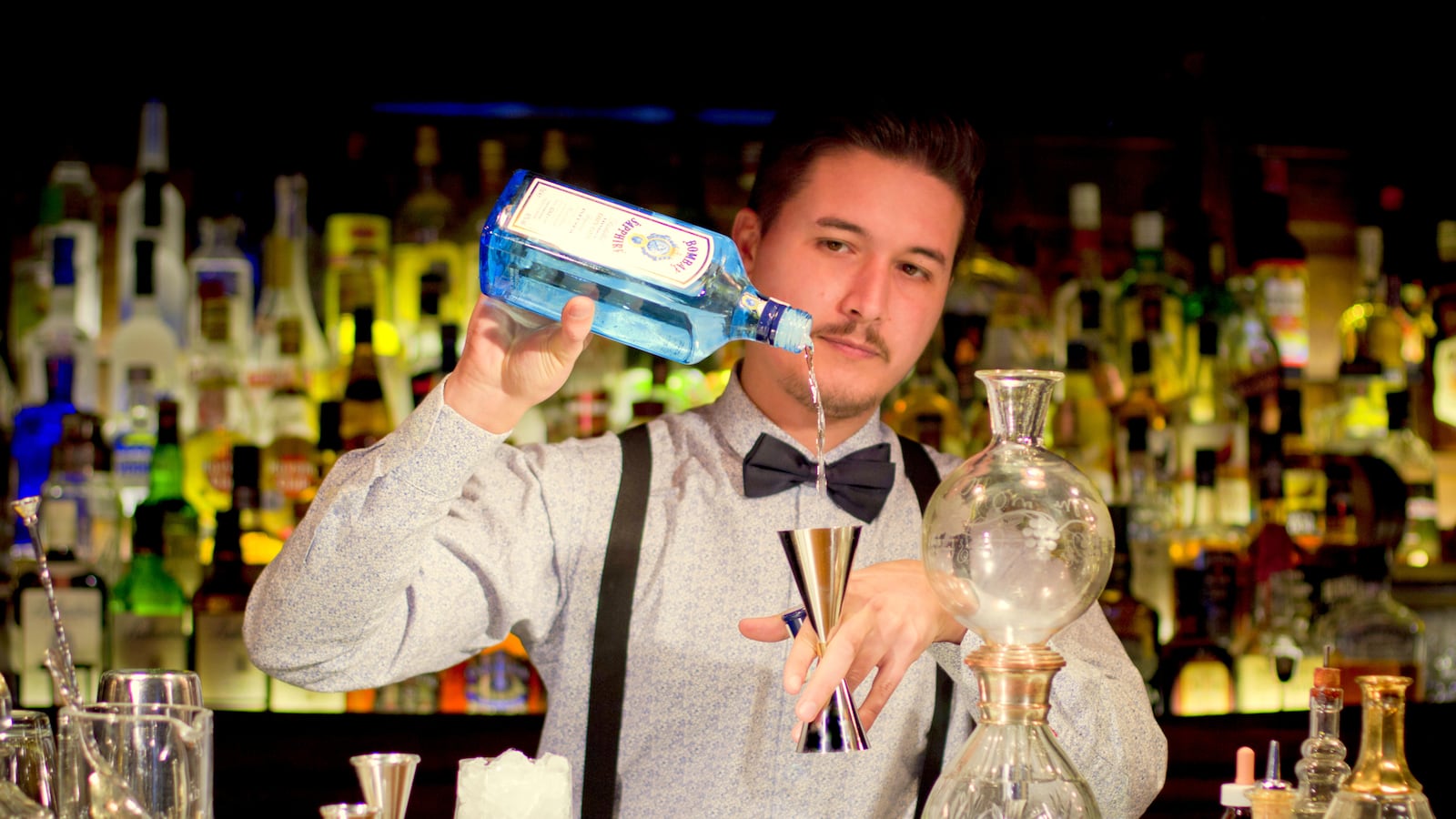 articles/2014/02/25/the-secret-speakeasies-of-buenos-aires/140224-ampagna-speakeasies-tease_kzoz71