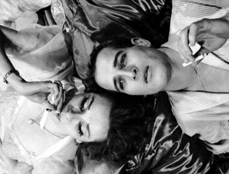 articles/2009/05/30/the-great-american-summer/hulin-american-summer_29119_xyvjpo