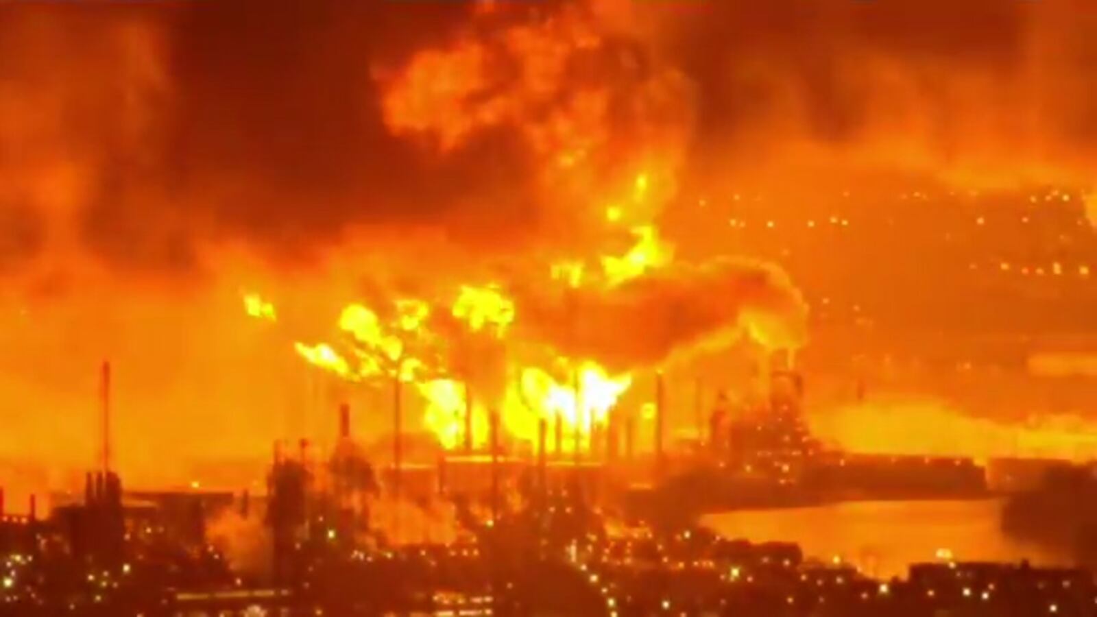 Philly_fire_PIC_ty2m5g