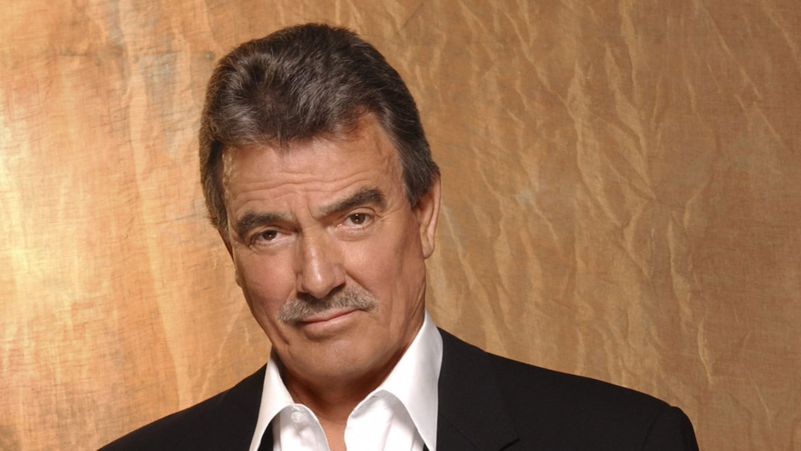 articles/2017/02/14/victor-newman-slams-trump-y-r-s-eric-braeden-on-the-clown-president-nazi-ghosts-and-daytime-soap-survival/170213-teeman-victor-newman-tease_quabuc