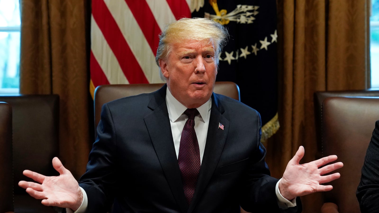 190127-bixby-trump-tease_pdzbeu