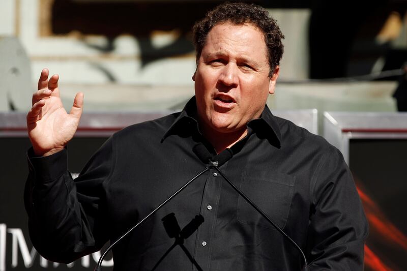 galleries/2012/05/21/angelina-jolie-lucy-liu-more-stars-who-attended-top-1000-high-schools-photos/celeb-high-schools-favreau_c5dga2