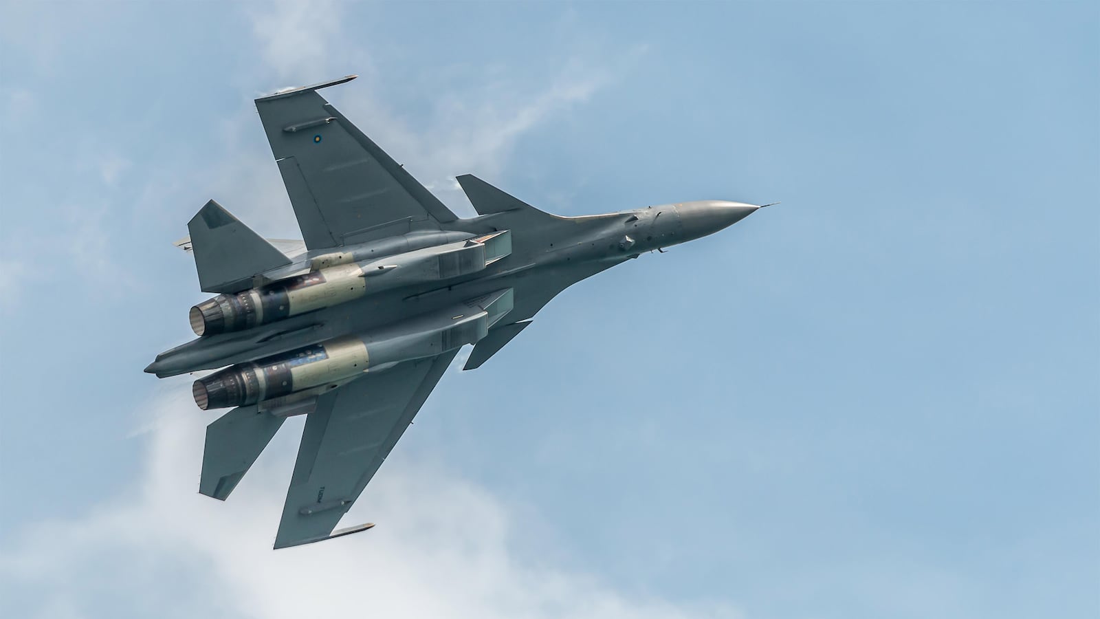 170619-russia-su-30-hero_gezcks
