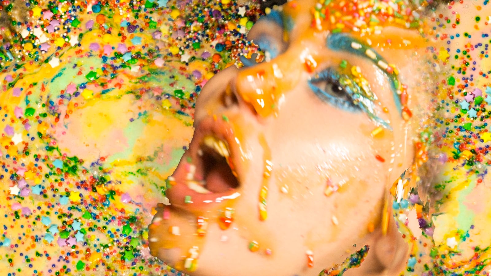 articles/2015/09/01/miley-cyrus-s-weird-aural-acid-trip-inside-her-new-album-miley-cyrus-her-dead-petz/150831-joiner-cyrus-album-tease_a9fizl