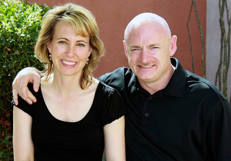 galleries/2011/04/28/great-moments-in-space/great-moments-in-space---giffords-kelly_ujsr9d